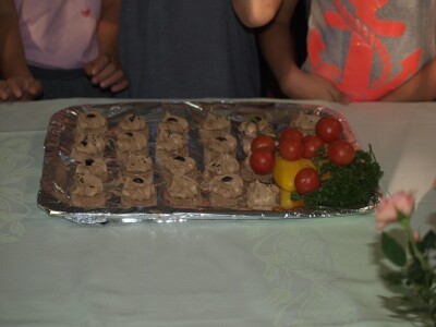 Započela akcija "Danas jedemo vina"