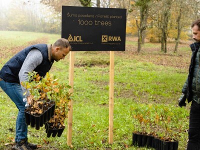 Zaposlenici tvrtke RWA Hrvatska i ICL-a posadili hektar šume