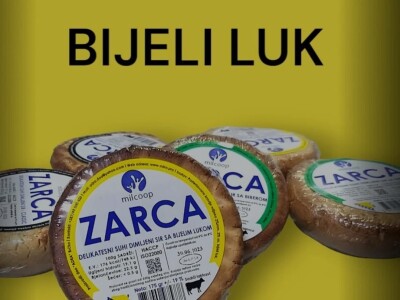 Zarica parira svjetskim sirevima: U Brčkom sedmično proizvedu 10.000 komada Zarica parira svjetskim sirevima: U Brčkom sedmično proizvedu 10.000 komada