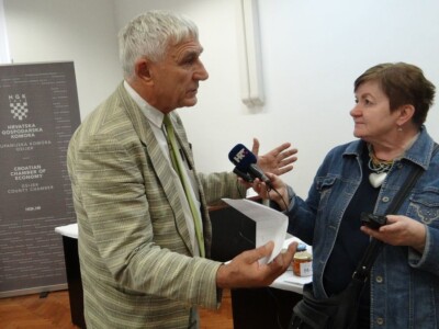 ZAVRŠENO OCJENJIVANJE 23. SORTNIH VRSTA MEDA U HGK ŽK OSIJEK!