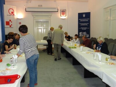 ZAVRŠENO OCJENJIVANJE 23. SORTNIH VRSTA MEDA U HGK ŽK OSIJEK!