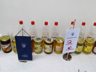 ZAVRŠENO OCJENJIVANJE 23. SORTNIH VRSTA MEDA U HGK ŽK OSIJEK!