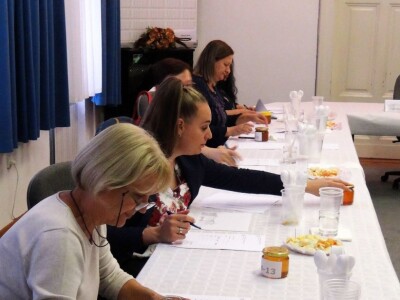 ZAVRŠENO OCJENJIVANJE 23. SORTNIH VRSTA MEDA U HGK ŽK OSIJEK!