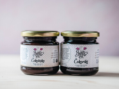 Zdravi slatki namazi Velislave Ruslanove Romanove-Tomić Zdravi slatki namazi Velislave Ruslanove Romanove-Tomić