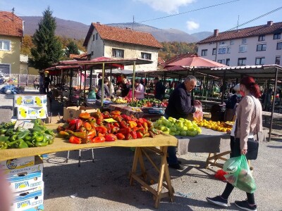 Zelena pijaca u Gornjem Vakufu- Uskoplju izuzetno slabo posjećena