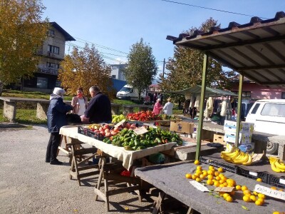 Zelena pijaca u Gornjem Vakufu- Uskoplju izuzetno slabo posjećena