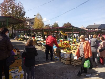 Zelena pijaca u Gornjem Vakufu- Uskoplju izuzetno slabo posjećena