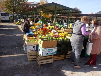 Zelena pijaca u Gornjem Vakufu- Uskoplju izuzetno slabo posjećena