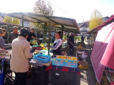 Zelena pijaca u Gornjem Vakufu- Uskoplju izuzetno slabo posjećena