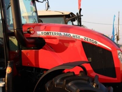 Traktor Zetor Forterra HSX