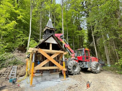 Zglobni traktor Bijol BWS 240