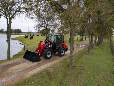 Zglobni utovarivači Manitou - Euromarkt