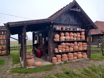 Zlakuško grnčarstvo