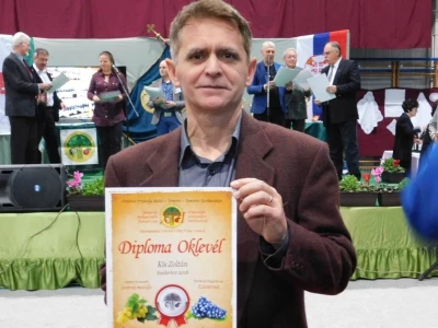 Kupinovo vino