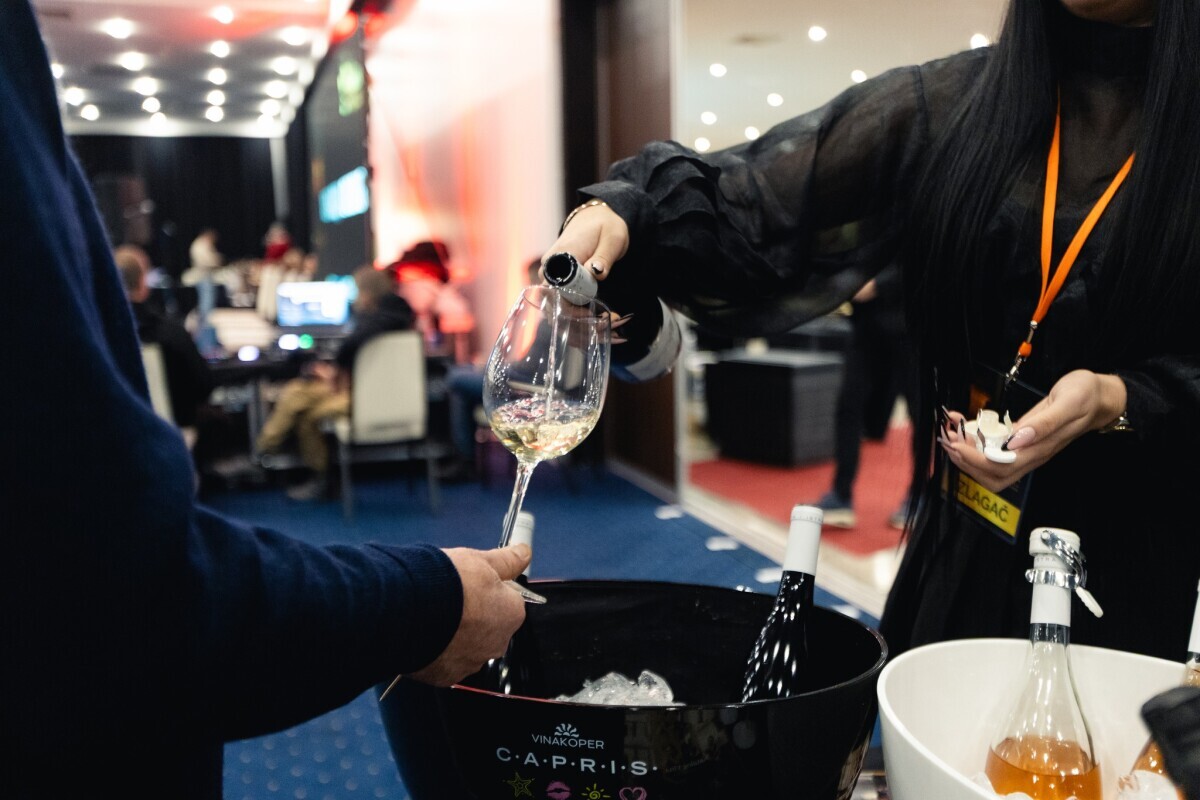 Ulažu i u vina i u turizam