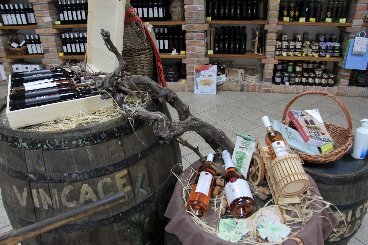 Palinkaš Pavlomir vina