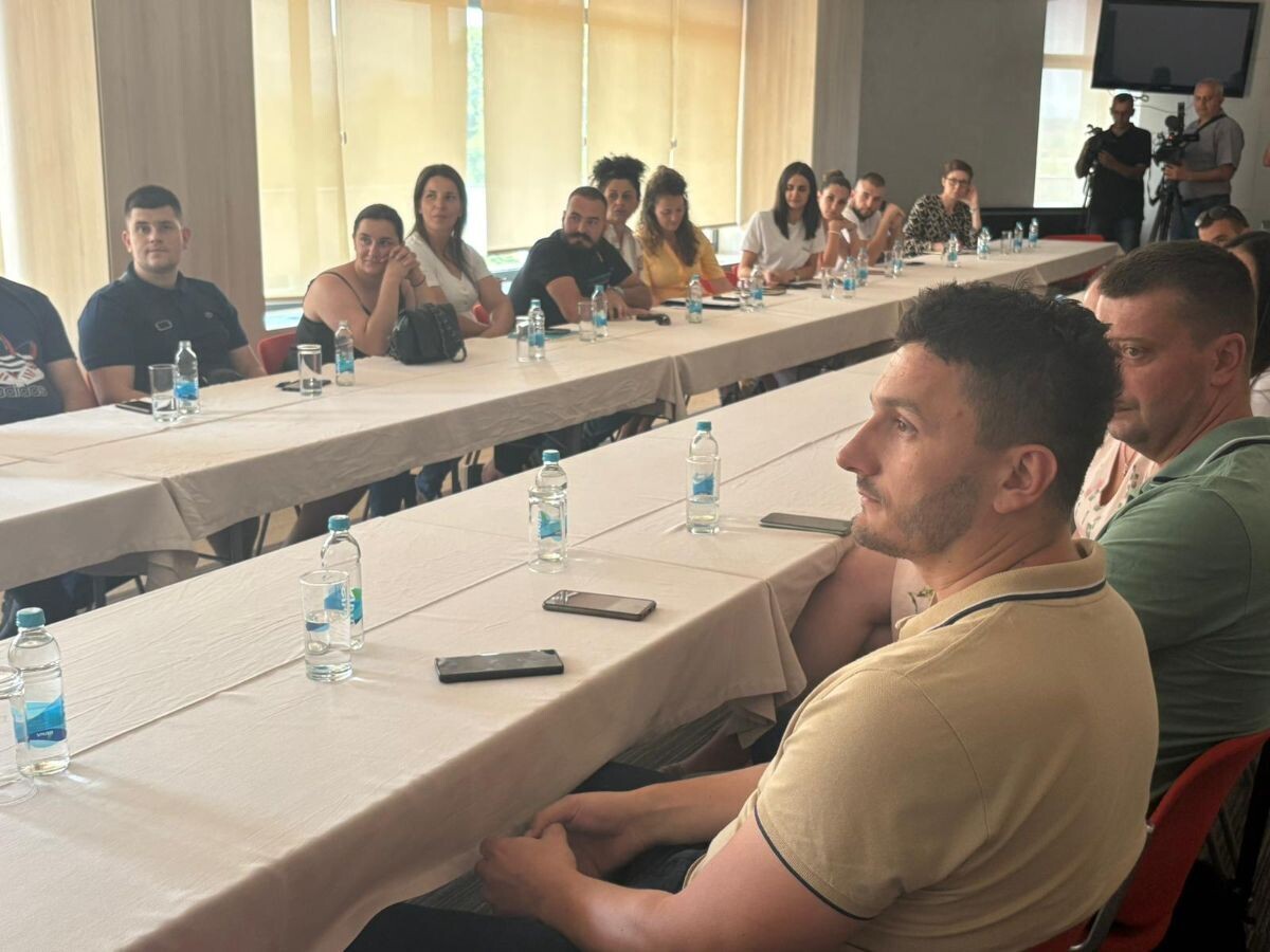 S potpisivanja ugovora u Tesliću