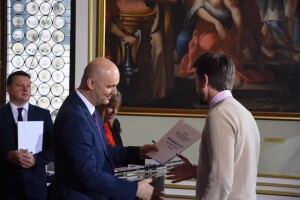 Uručeni ugovori vrijedni 10 milijuna kuna, dogovoren i laboratorij za analizu tla