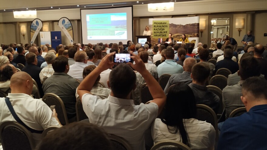 Malim poljoprivrednicima 72,2 milijuna kuna, potpisano novih 649 ugovora