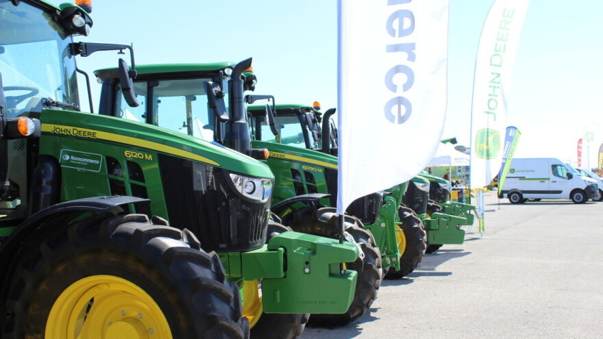 Na Viroexpo stiže i Novocommerce s John Deere strojevima
