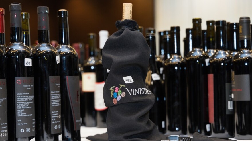 Proglašeni šampioni Vinistrinog ocjenjivanja: Najbolja malvazija Denisa Bernobića iz Višnjana