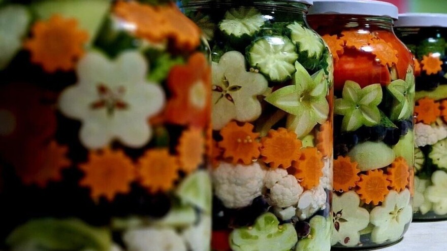 Spoj mašte i ukusa u Aninim teglama - pravi originalnu domaću zimnicu