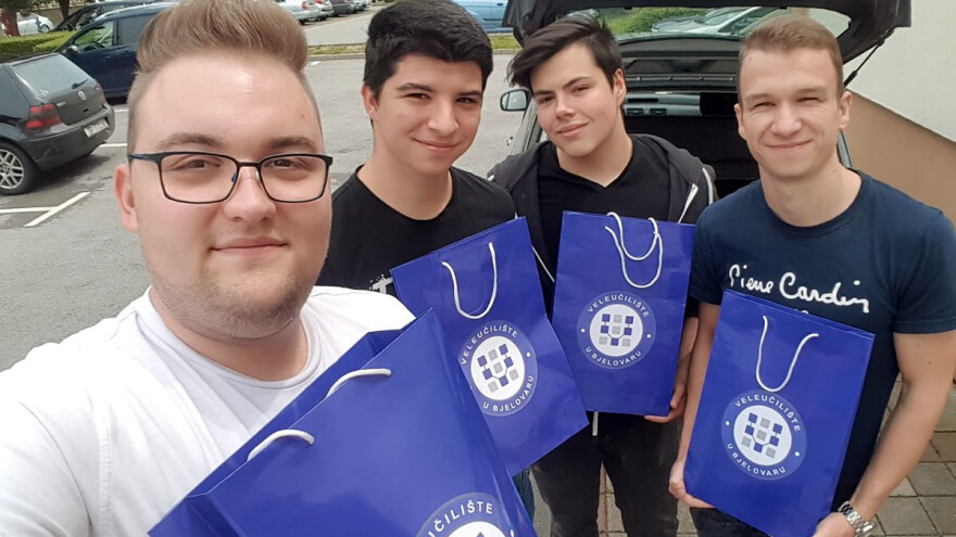 Bjelovarski studenti mehatronike osmislili robot AllTerr koji pomaže poljoprivrednicima