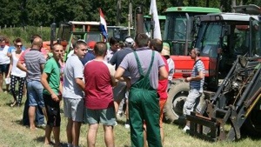 "Dosta nam je svega"