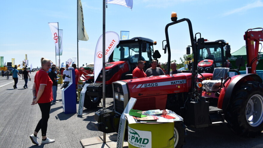Otvoren 11. sajam poljoprivredne mehanizacije FarmShow u Osijeku
