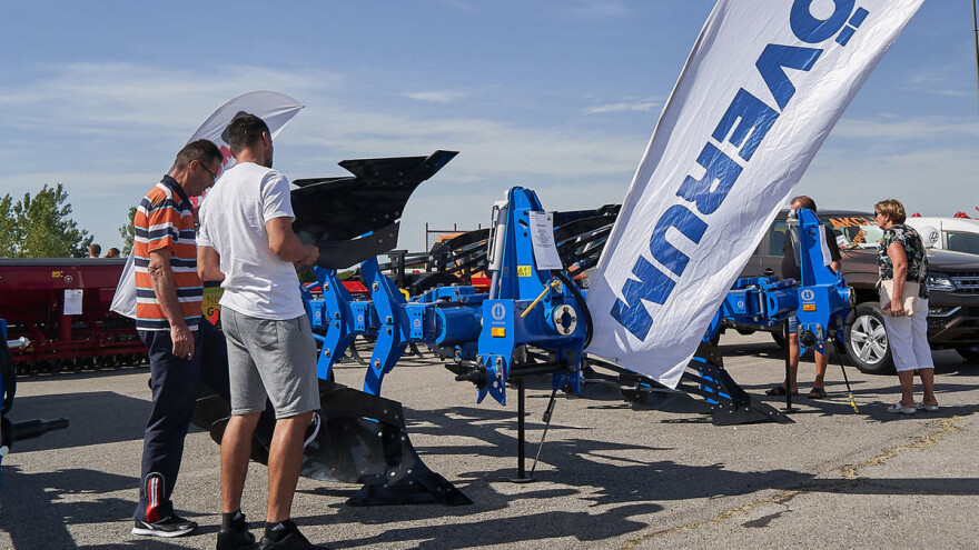 Top Agro: Na FarmShowu je bilo puno upita za nove brandove, posebno Överum plugove