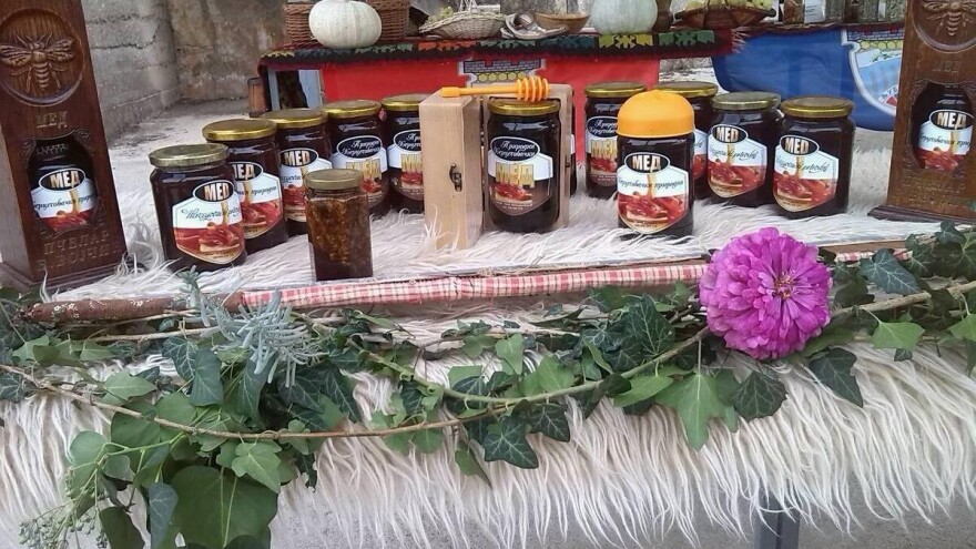 Penzionisani prosvjetar Božidar Vojčić osvojio zlato za med od zanoveti