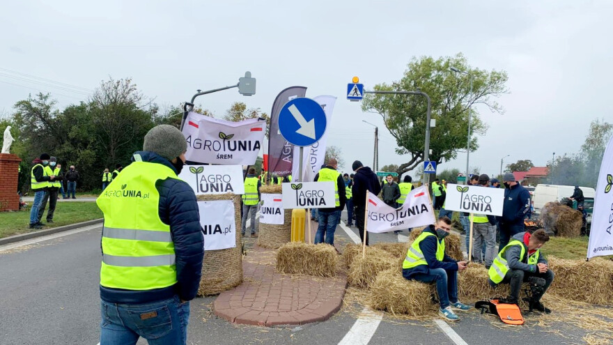 Nedeljama protestuju zbog Zakona o zaštiti životinja: Ubiće nas, male poljoprivrednike!