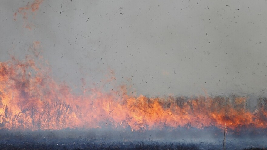 Kazne za spaljivanje žetvenih ostataka idu do 7.000 KM!