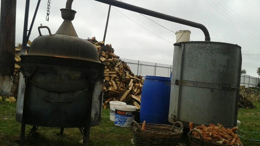 Stolar iz Kladova peče rakiju nadaleko poznatu po kvalitetu