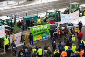 Nemački farmeri na nogama: Protestuju zbog zakona o zaštiti bilja