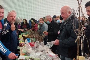 Ljubav prema tradicijskom blagu okupila rekordan broj čuvara starih sorti u Cerniku 