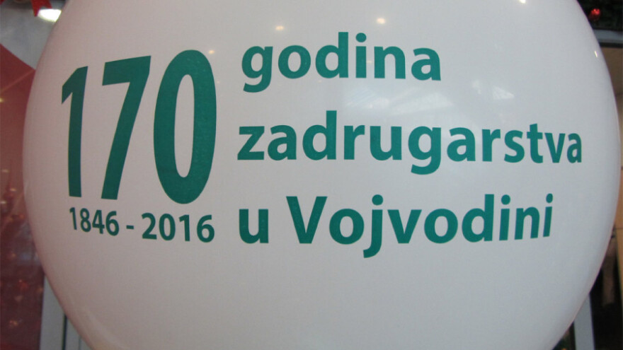 Da li je zaduga servis zadrugara?