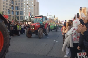 Počeo veliki protest u Novom Sadu - traktori stigli na blokade, poljoprivrednici kuvaju za studente