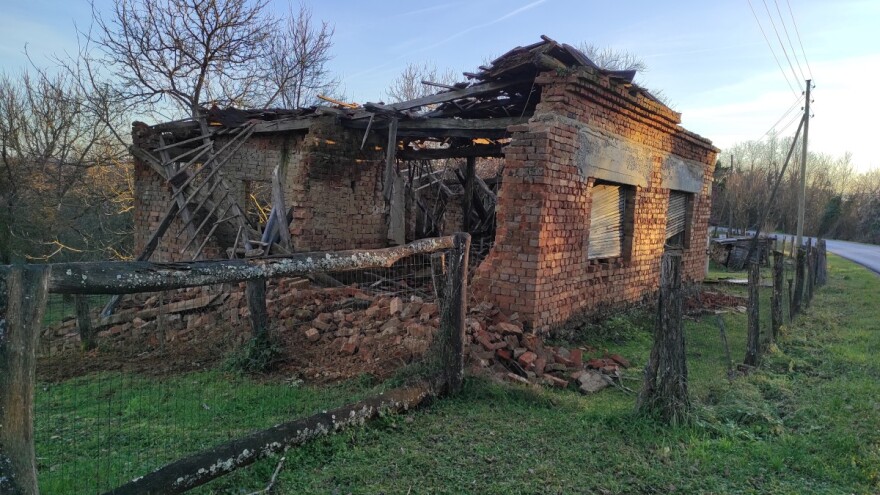 Zašto nemamo progresivnih politika kada je riječ o ruševinama u ruralnim prostorima?