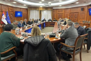 Zasedao Krizni štab - uspostavljena SOS linija za informisanje o bolesti slinavka i šap