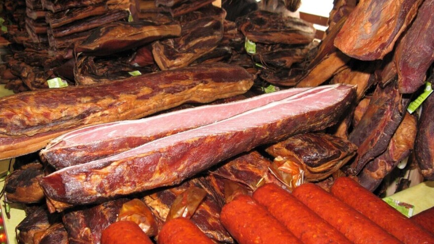 Najbolje pršute prave se kao nekada