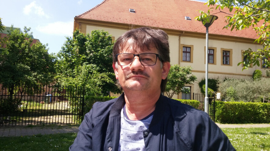 Vonić osvojio kupce drvenim gljivama muharama