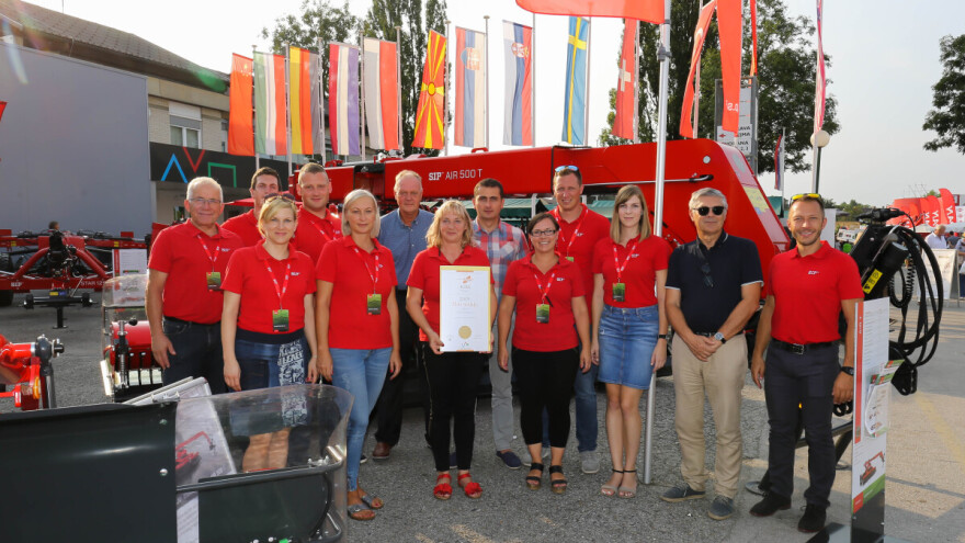 SIP osvojio zlatnu medalju za vučeni sakupljač AIR 500 T!