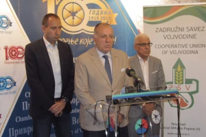 Zadružna jabuka uz pomoć Komore na severu Afrike