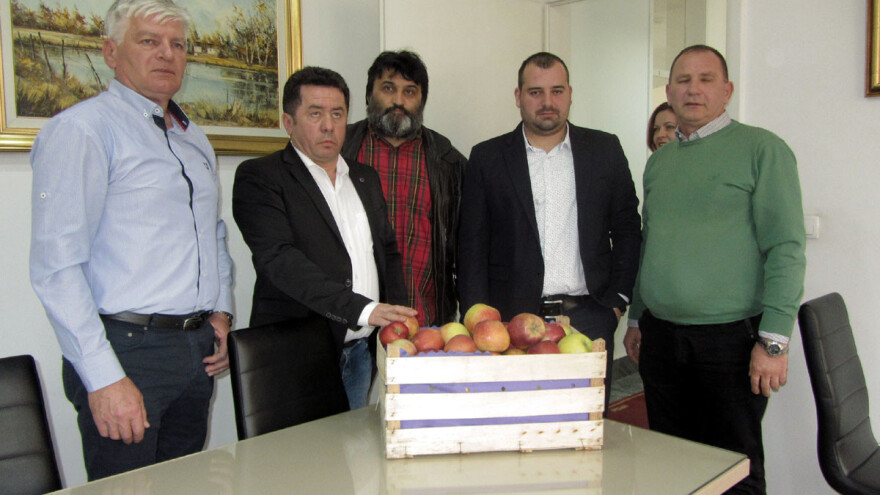 Pune hladnjače jabuka dočekale novu sezonu