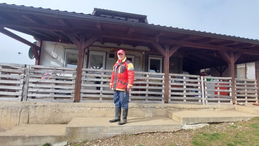 Željko Durić spojio sport i voćarstvo - ali kruška ide u rakiju