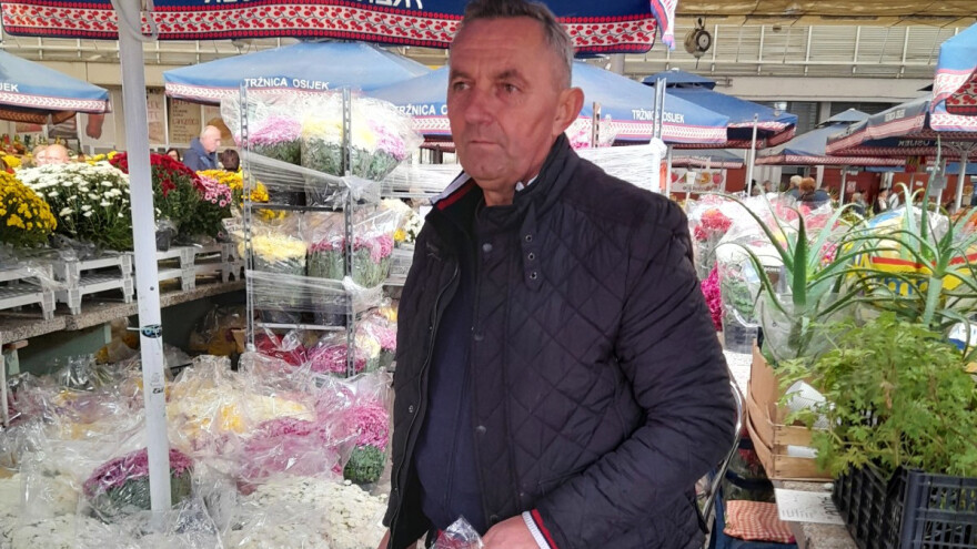 Već treća generacija obitelji Grabrović uzgaja cvijeće, a upravo im je vrhunac sezone