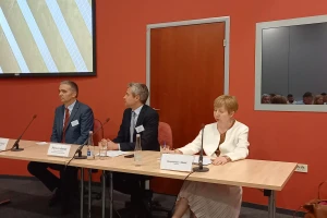 Francuzi u Srbiji: Spajanje veština In Viva i Souffleta