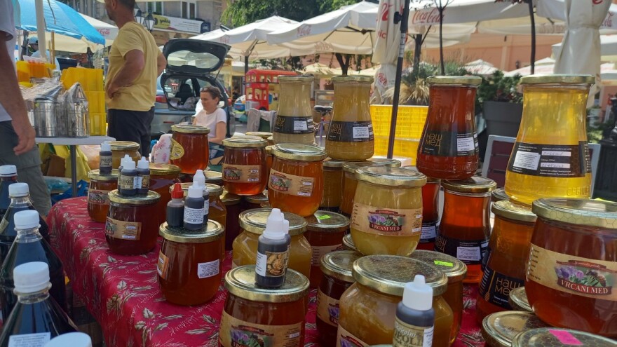 Sajam pčelarstva u Somboru: Šta je ova godina donela pčelarima?