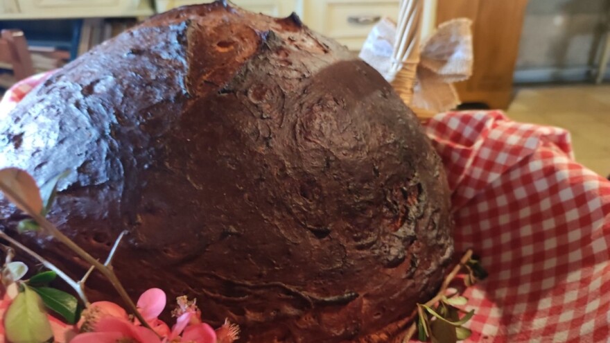 Pinci pod čerepnjon na ugnjišće - manifestacija posvećena uskrsnom slatkom kruhu